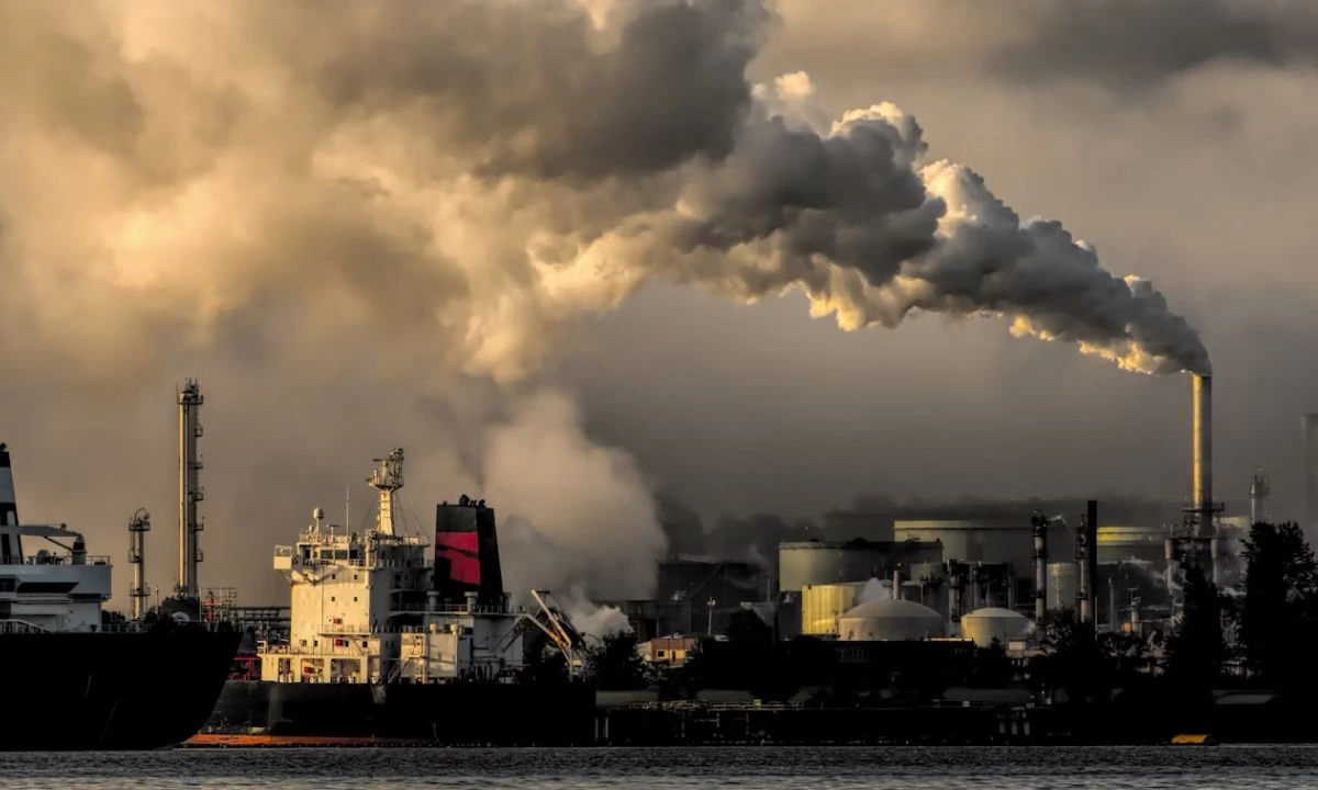 Climate Action Tracker's Warning World on Track for Catastrophic 3°C Rise by 2100!